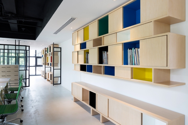 公關(guān)公司上海辦公室設(shè)計(jì)裝潢效果-第5張圖片-上海古都建筑設(shè)計(jì)集團(tuán) 公關(guān)公司上海辦公室設(shè)計(jì)裝潢效果-第5張圖片-上海古都建筑設(shè)計(jì)集團(tuán)