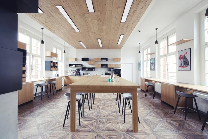 黃浦辦公室裝修網(wǎng)絡(luò)服務(wù)公司設(shè)計案例-第5張圖片-上海古都建筑設(shè)計集團