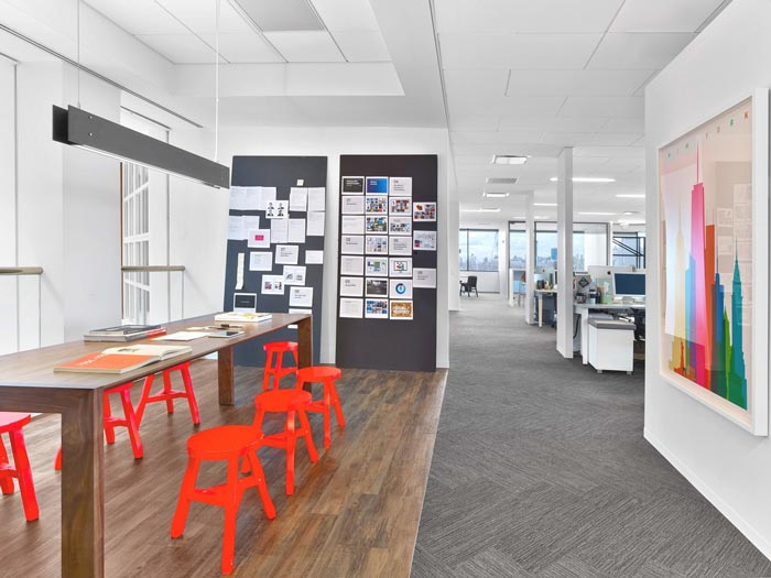 金山辦公室裝修通信服務(wù)公司設(shè)計案例-第2張圖片-上海古都建筑設(shè)計集團(tuán)