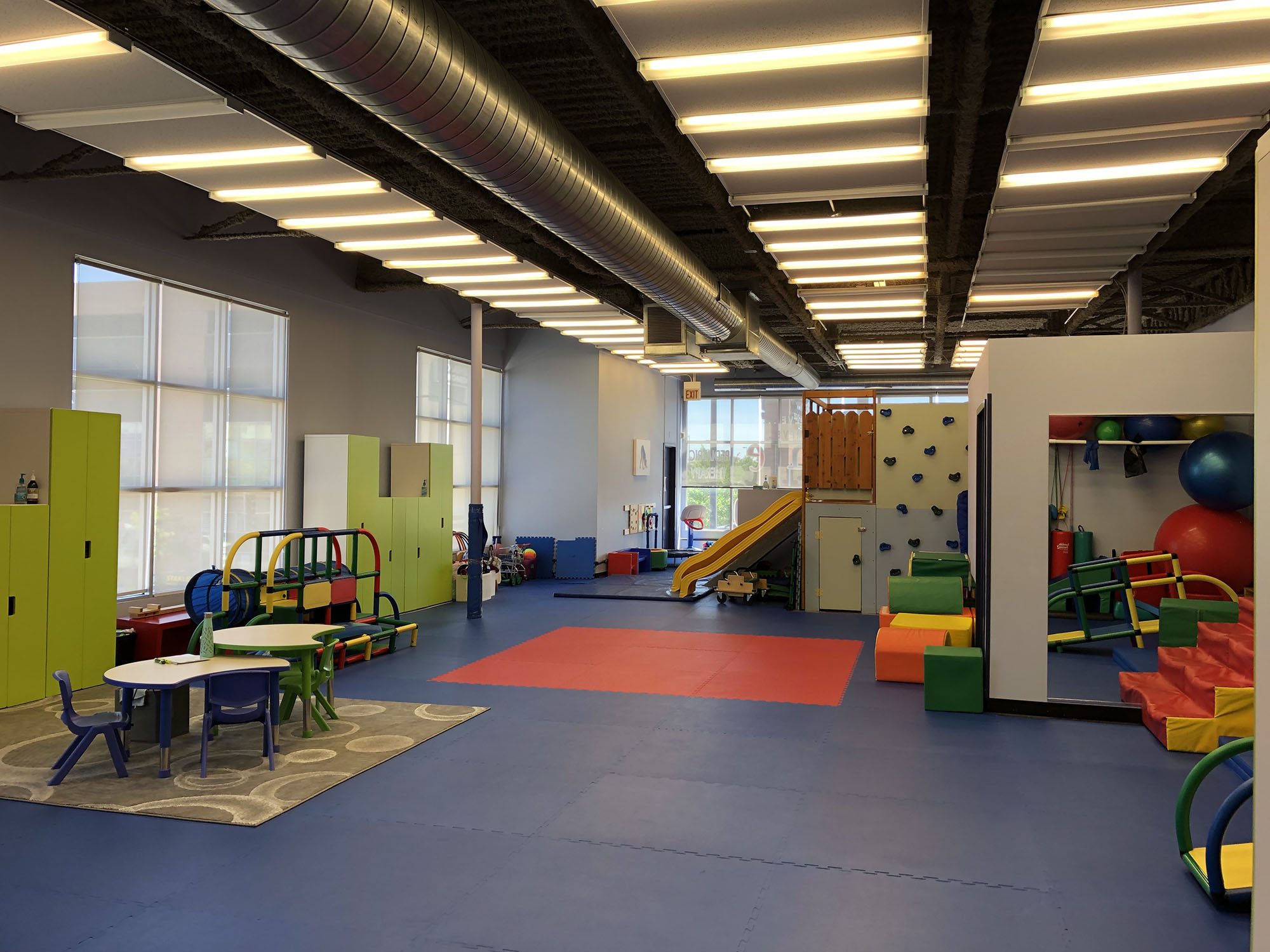 嘉定區(qū)辦公室裝修400平兒童訓(xùn)練館裝修設(shè)計-第2張圖片-上海古都建筑設(shè)計集團