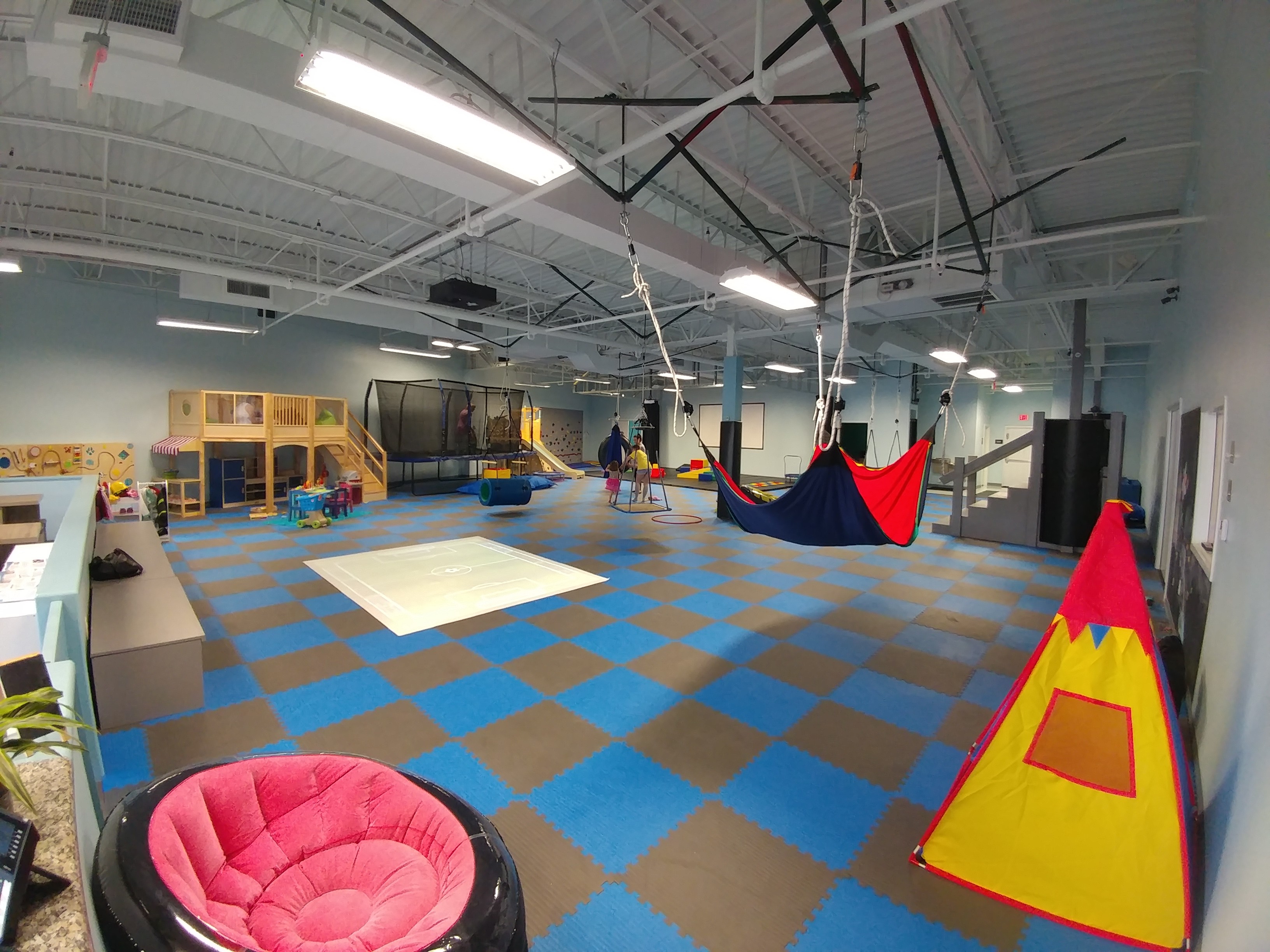 嘉定區(qū)辦公室裝修400平兒童訓(xùn)練館裝修設(shè)計-第5張圖片-上海古都建筑設(shè)計集團