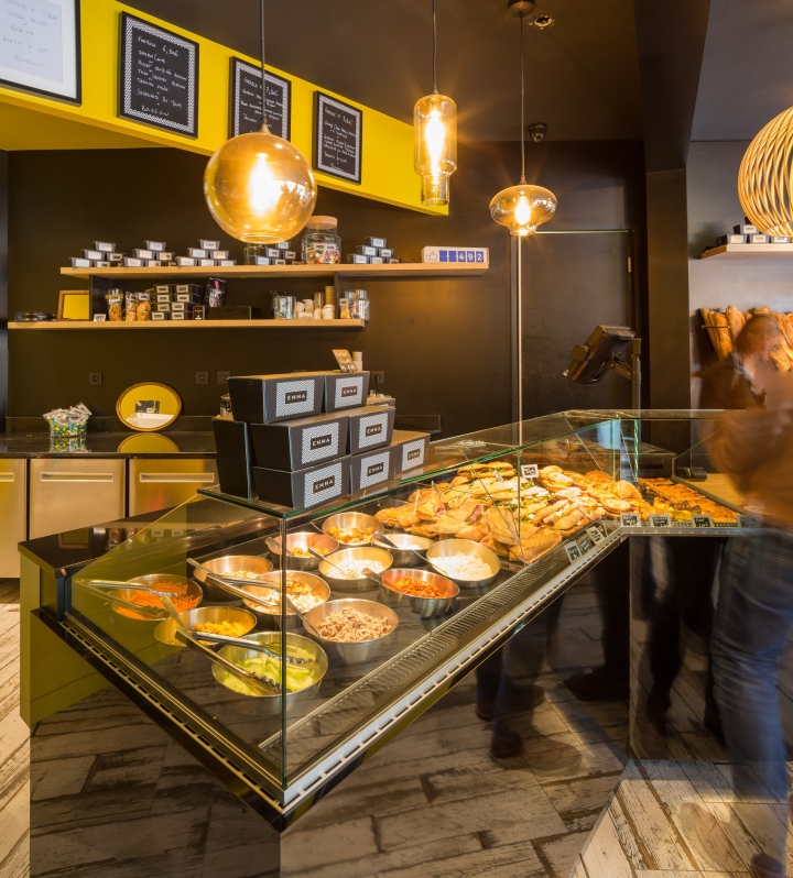 小型面包店裝修設(shè)計-第4張圖片-上海古都建筑設(shè)計集團