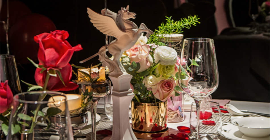 時尚情侶主題西餐廳裝修設(shè)計-第1張圖片-上海古都建筑設(shè)計集團