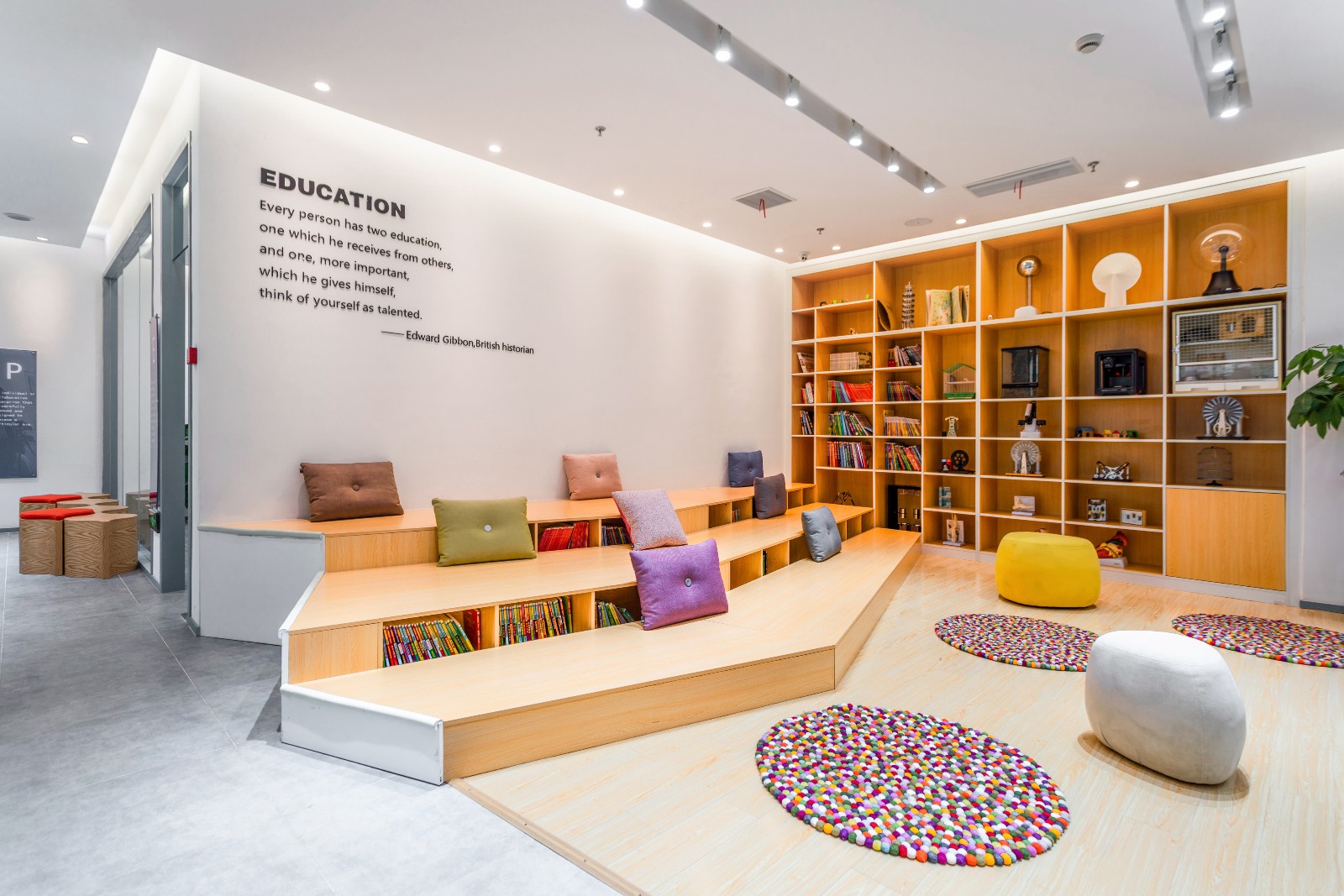 簡(jiǎn)約英語(yǔ)教育機(jī)構(gòu)裝修設(shè)計(jì)-第3張圖片-上海古都建筑設(shè)計(jì)集團(tuán) 簡(jiǎn)約英語(yǔ)教育機(jī)構(gòu)裝修設(shè)計(jì)-第3張圖片-上海古都建筑設(shè)計(jì)集團(tuán)