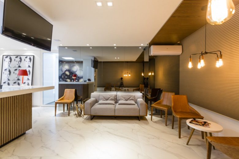 現(xiàn)代眼科醫(yī)院裝修設(shè)計(jì)-第3張圖片-上海古都建筑設(shè)計(jì)集團(tuán)