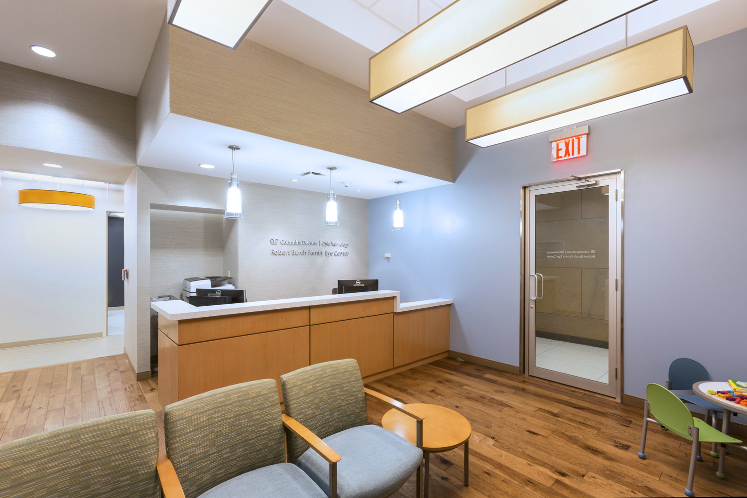 高科技眼科醫(yī)院裝修設(shè)計(jì)-第2張圖片-上海古都建筑設(shè)計(jì)集團(tuán)