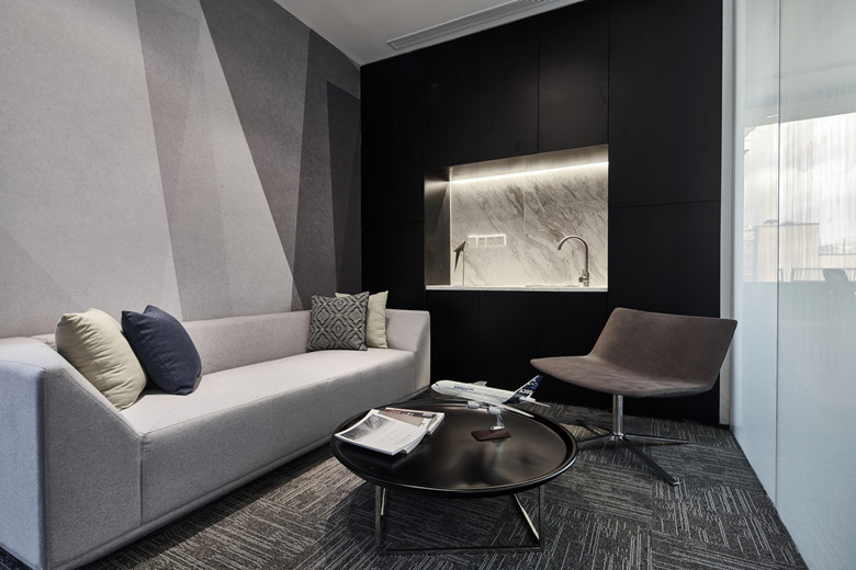 徐匯2000平金融公司辦公室設(shè)計效果-第5張圖片-上海古都建筑設(shè)計集團