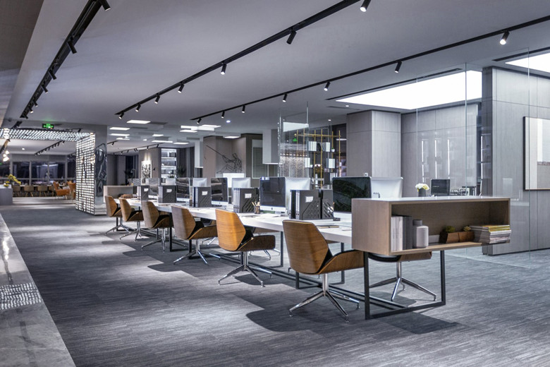 6000平智能科技公司辦公室裝潢設(shè)計-第3張圖片-上海古都建筑設(shè)計集團(tuán) 6000平智能科技公司辦公室裝潢設(shè)計-第3張圖片-上海古都建筑設(shè)計集團(tuán)